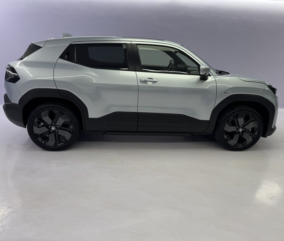 Urban Cruiser Premium AWD