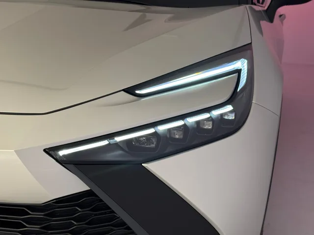 TOYOTA C-HR 2.0 HEV Swiss Edition 4x4