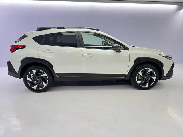 SUBARU Crosstrek 2.0i e-Boxer Luxury AWD