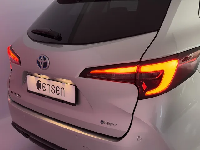 TOYOTA Corolla Touring Sports 2.0 HSD Swiss Edition