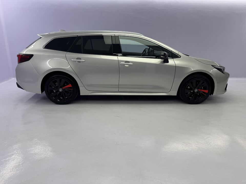 Corolla Touring Sports 2.0 HSD Swiss Edition