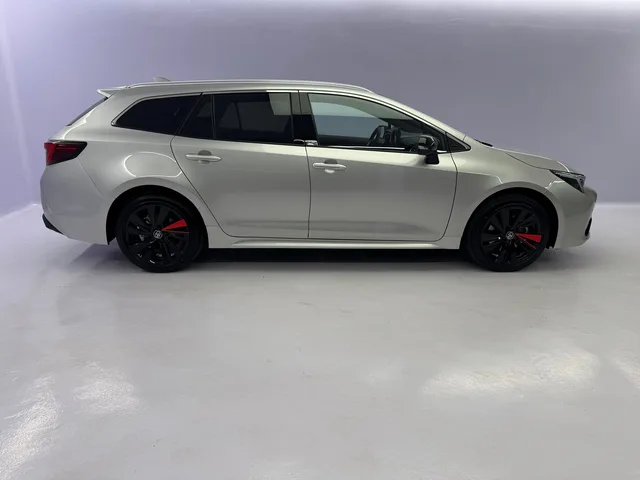 TOYOTA Corolla Touring Sports 2.0 HSD Swiss Edition