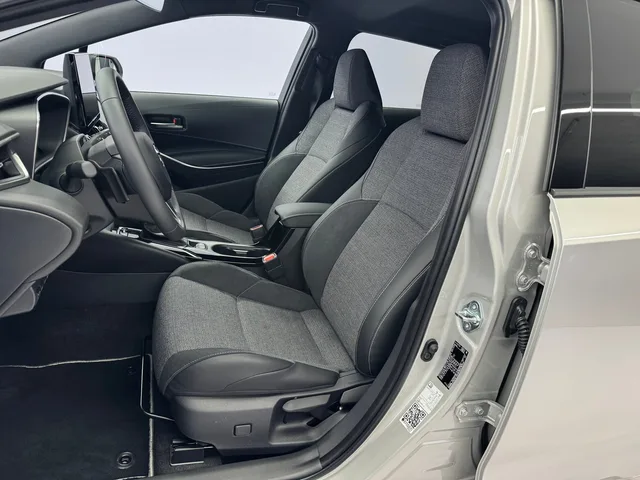 TOYOTA Corolla Touring Sports 2.0 HSD Swiss Edition