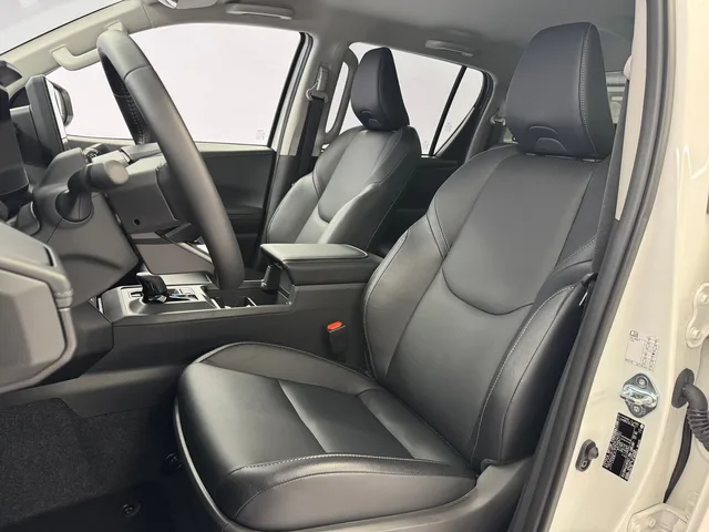 TOYOTA Hilux Double Cab.-Pick-up 59KWh Style AWD