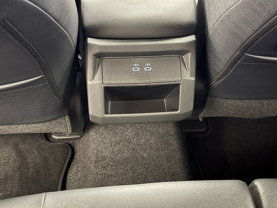 Hilux Double Cab.-Pick-up 59KWh Style AWD