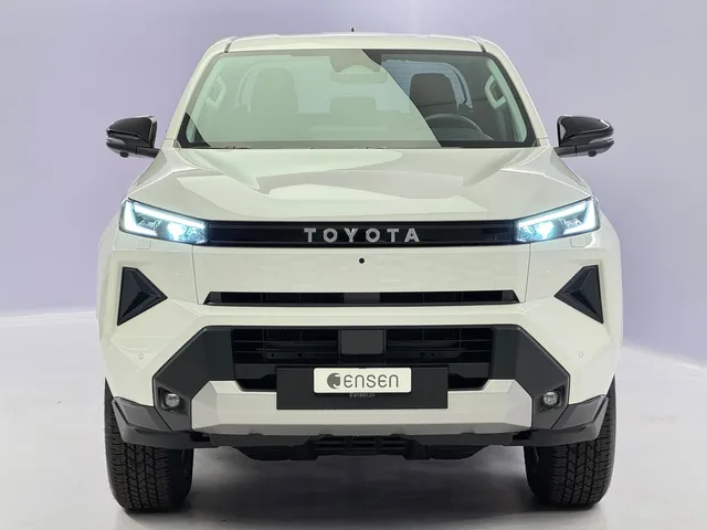 TOYOTA Hilux Double Cab.-Pick-up 59KWh Style AWD