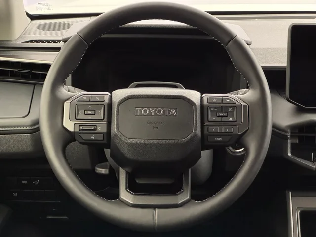 TOYOTA Hilux Double Cab.-Pick-up 59KWh Style AWD
