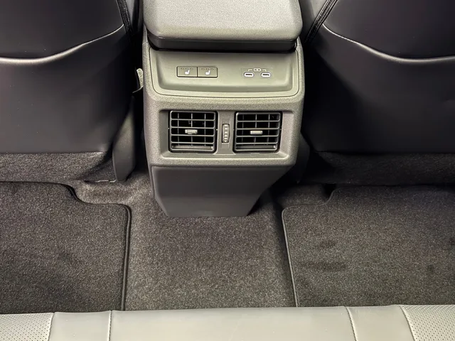 TOYOTA bZ4X Touring Premium AWD