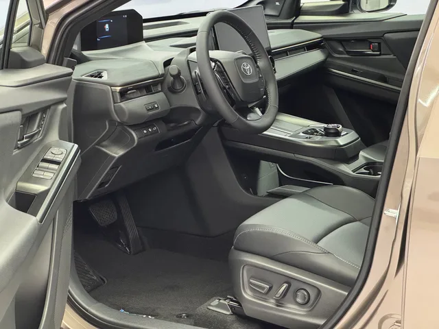 TOYOTA bZ4X Touring Premium AWD