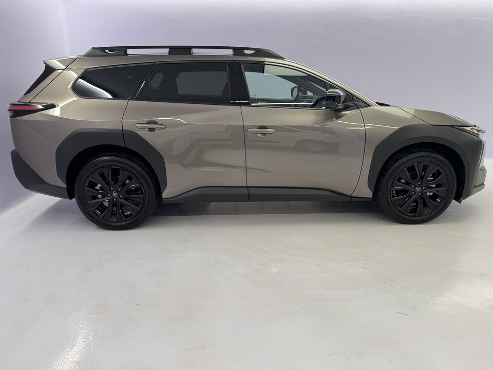 bZ4X Touring Premium AWD