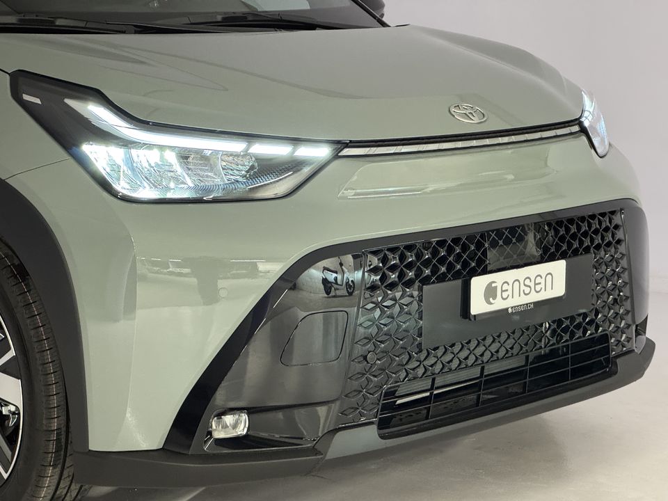 Aygo X 1.5 VVT-i HSD Trend