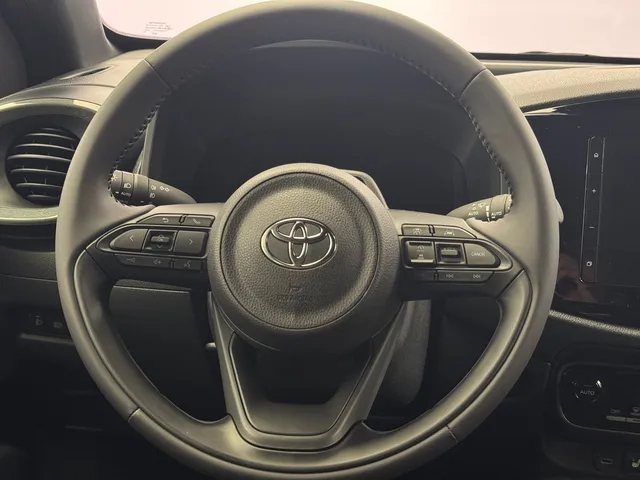 TOYOTA Aygo X 1.5 VVT-i HSD Trend