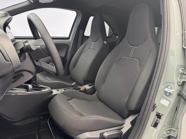 TOYOTA Aygo X 1.5 VVT-i HSD Trend