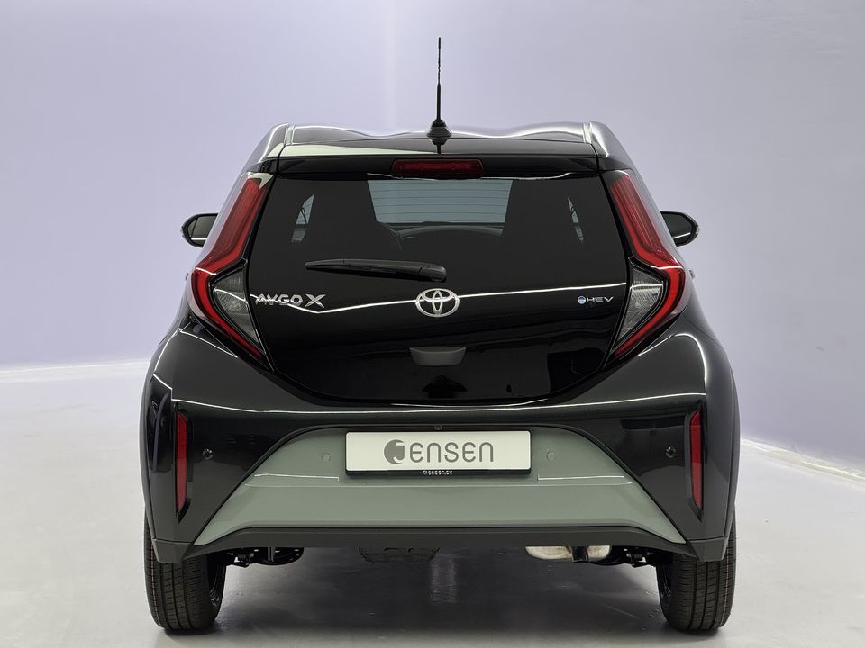 Aygo X 1.5 VVT-i HSD Trend