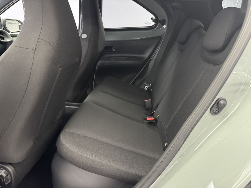 Aygo X 1.5 VVT-i HSD Trend