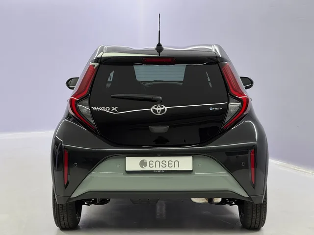 TOYOTA Aygo X 1.5 VVT-i HSD Trend