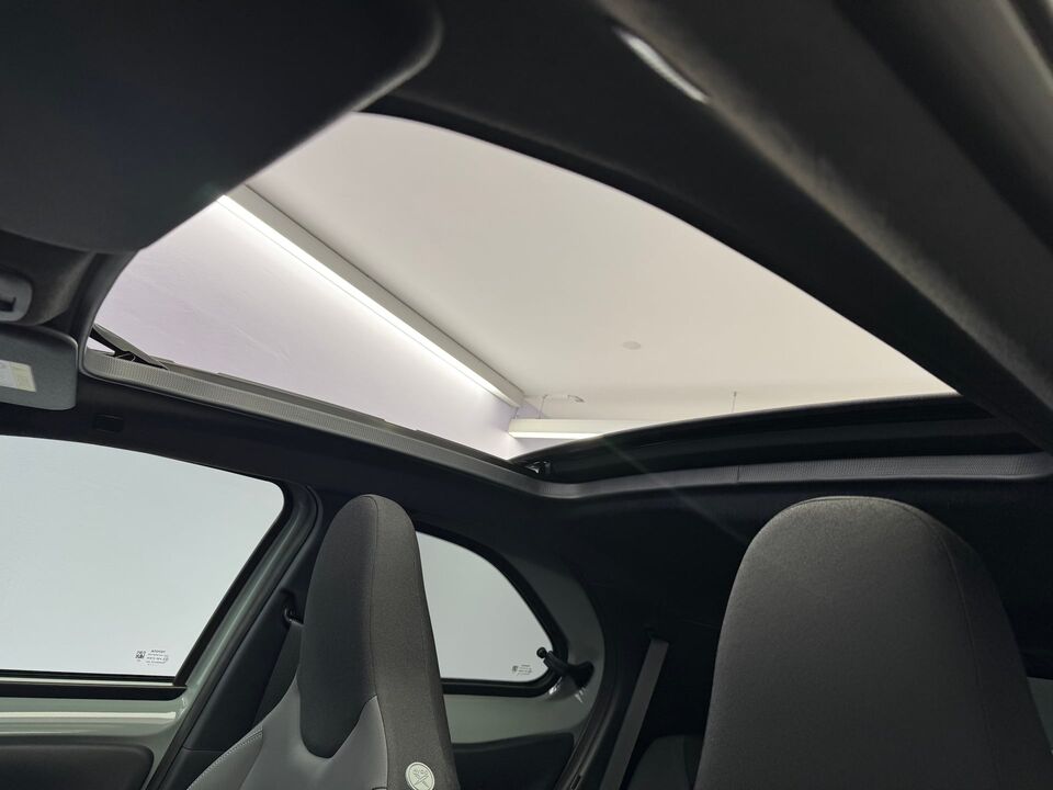 Aygo X 1.5 VVT-i HSD Style