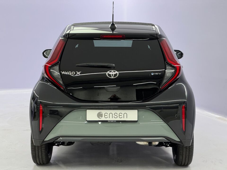 Aygo X 1.5 VVT-i HSD Style