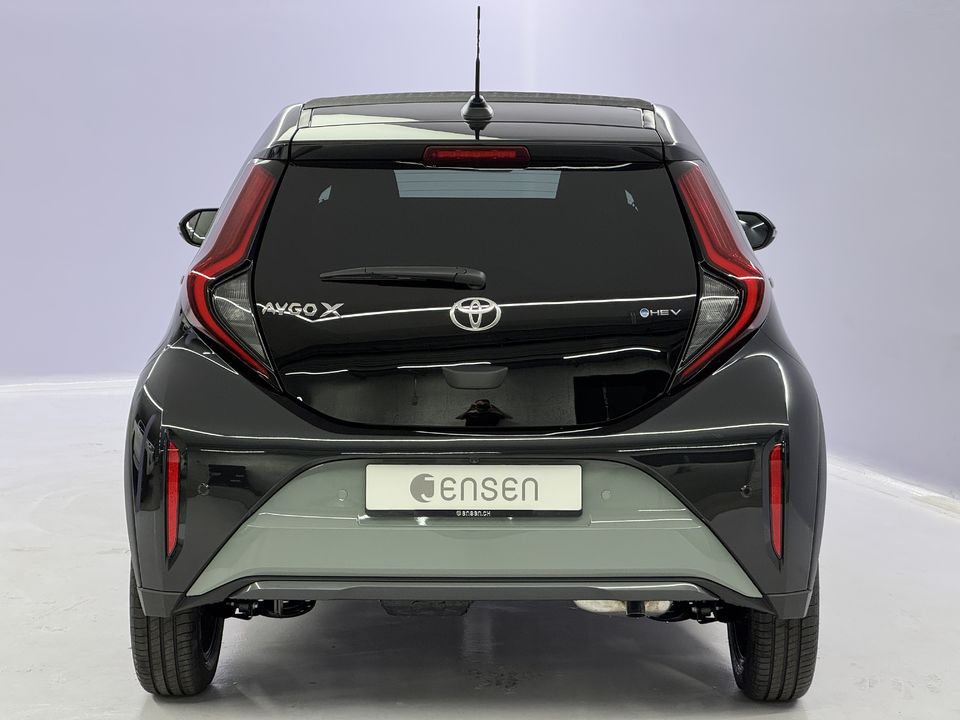 Aygo X 1.5 VVT-i HSD Style