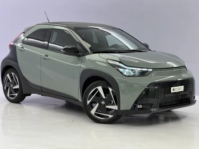 TOYOTA Aygo X 1.5 VVT-i HSD Style