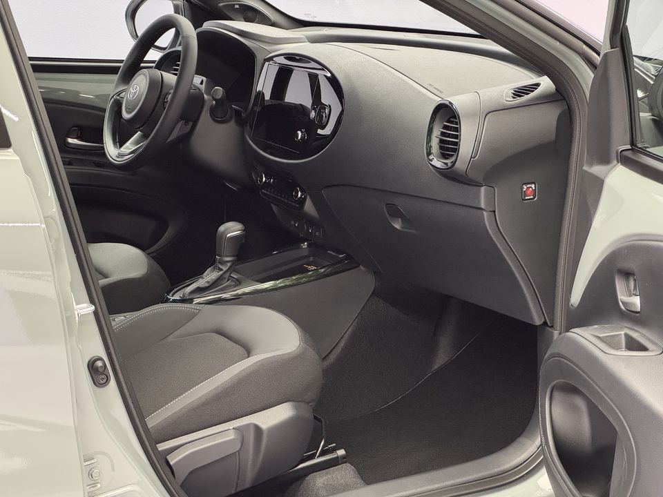 Aygo X 1.5 VVT-i HSD Style