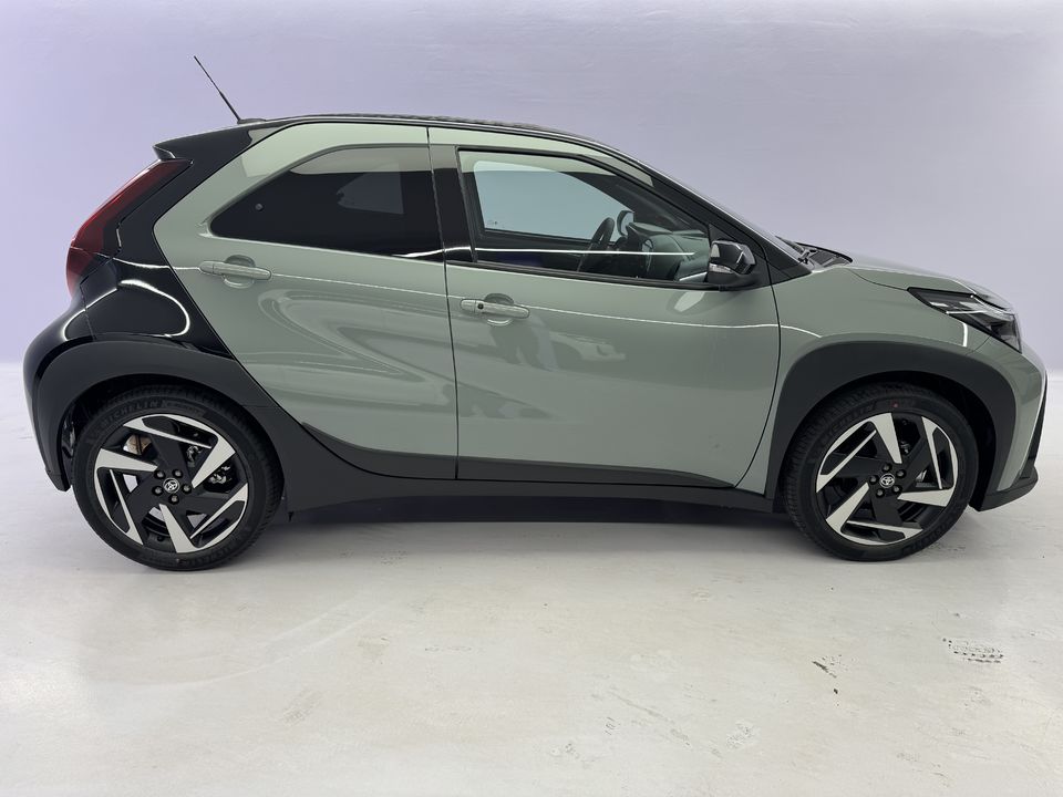 Aygo X 1.5 VVT-i HSD Style