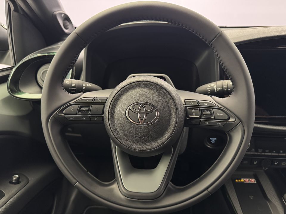 Aygo X 1.5 VVT-i HSD Style