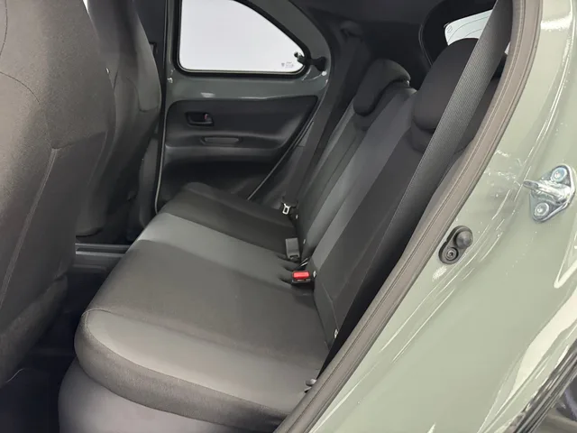 TOYOTA Aygo X 1.5 VVT-i HSD Style