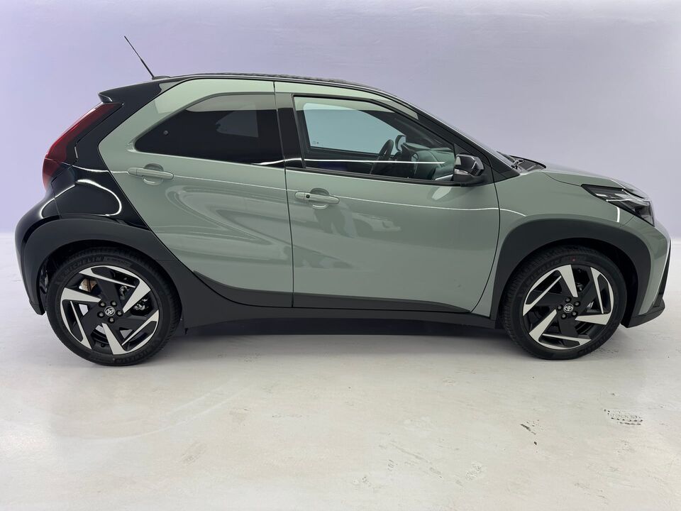 Aygo X 1.5 VVT-i HSD Style