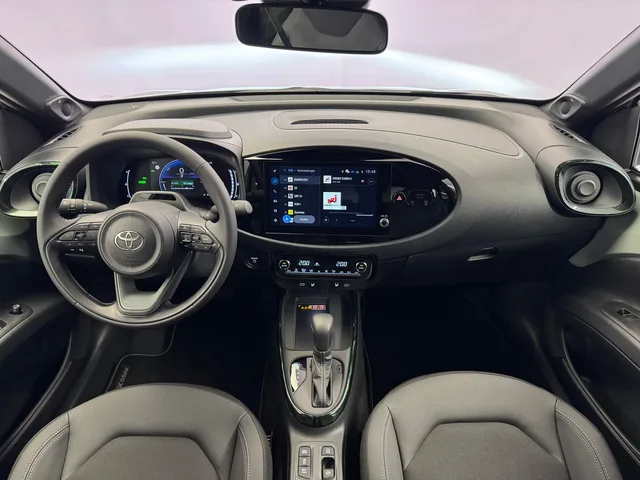 TOYOTA Aygo X 1.5 VVT-i HSD Style