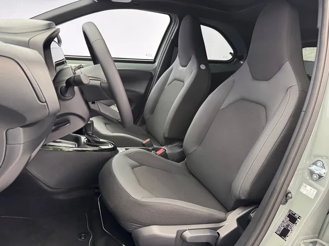 TOYOTA Aygo X 1.5 VVT-i HSD Style