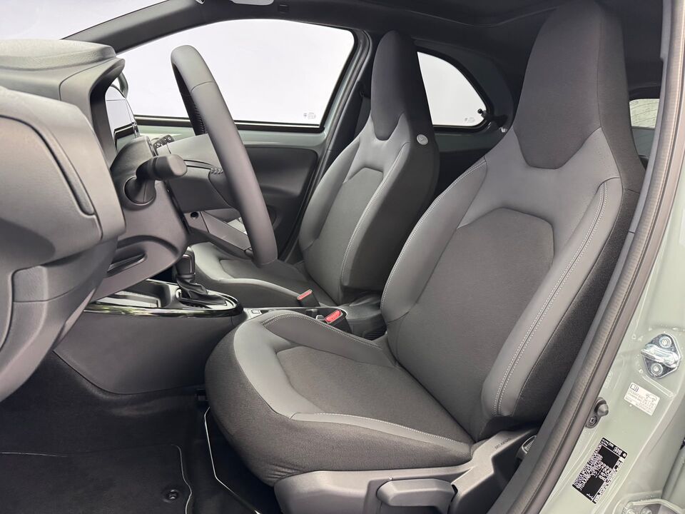 Aygo X 1.5 VVT-i HSD Style