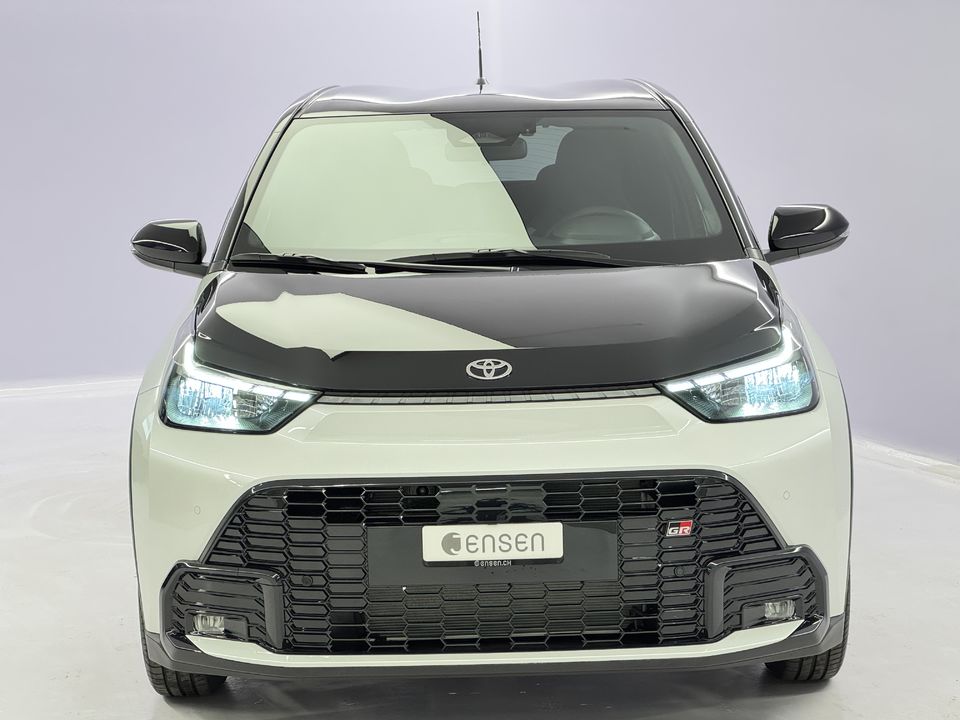 Aygo X 1.5 VVT-i HSD GR Sport
