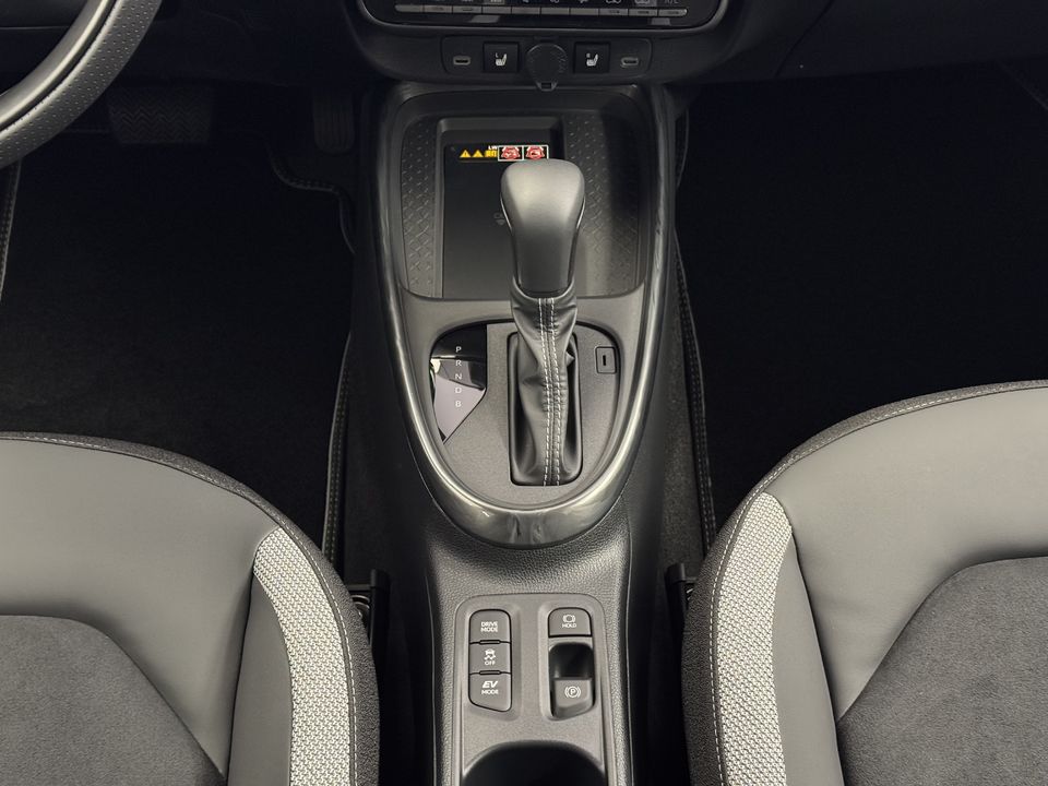 Aygo X 1.5 VVT-i HSD GR Sport