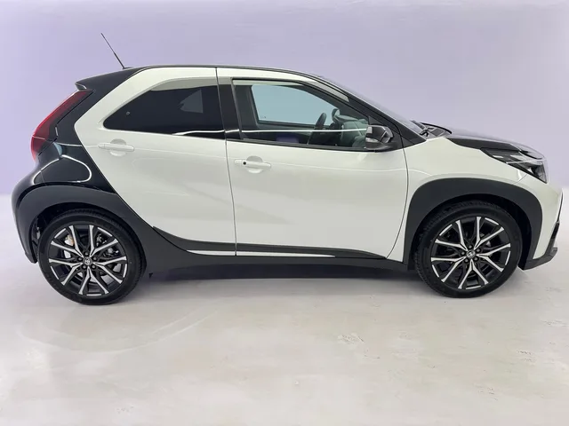 TOYOTA Aygo X 1.5 VVT-i HSD GR Sport