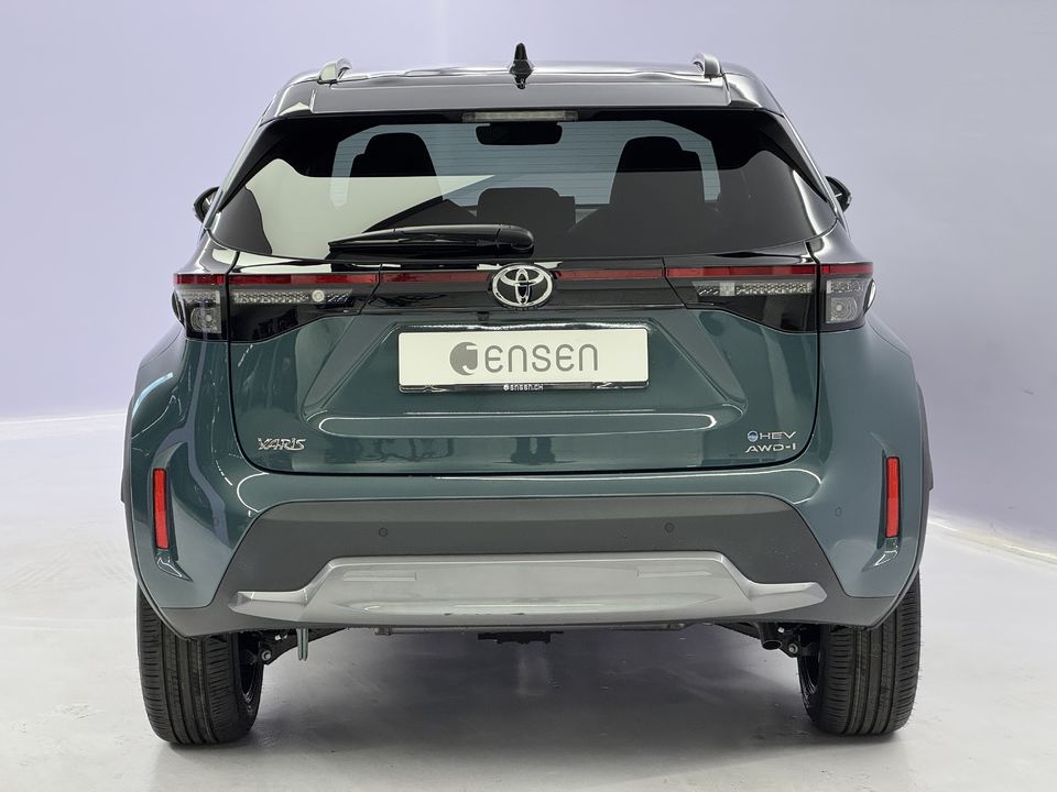 Yaris Cross 1.5 VVT-i HSD Premium AWD-i