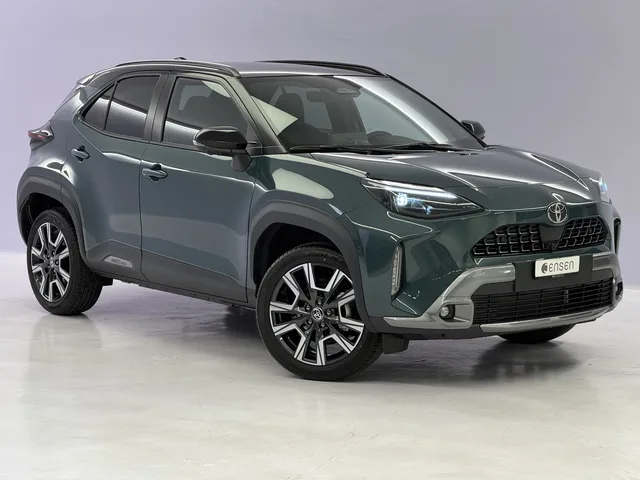TOYOTA Yaris Cross 1.5 VVT-i HSD Premium AWD-i