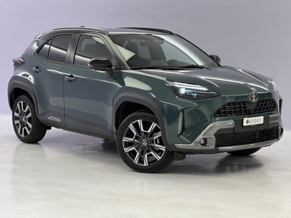 Yaris Cross 1.5 VVT-i HSD Premium AWD-i