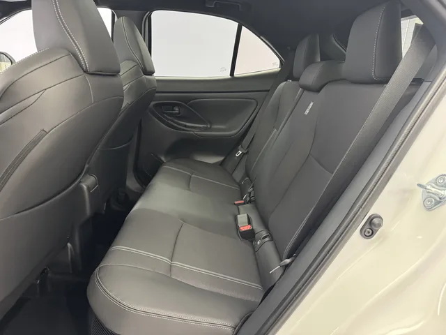 TOYOTA Yaris Cross 1.5 VVT-i HSD Premium AWD-i