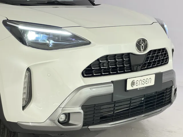 TOYOTA Yaris Cross 1.5 VVT-i HSD Premium AWD-i