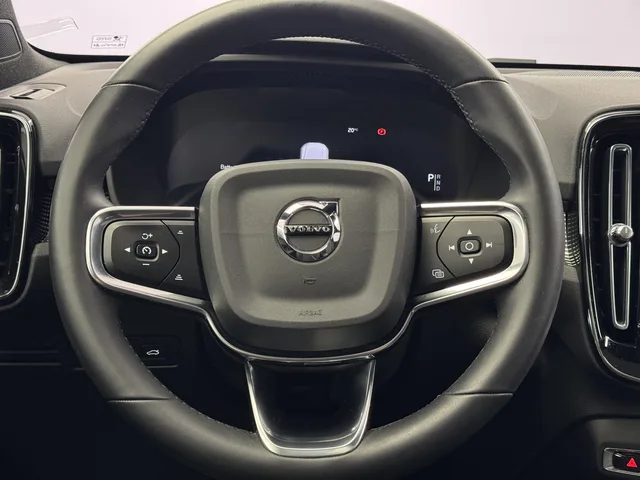 VOLVO XC40 P8 Twin Pro AWD