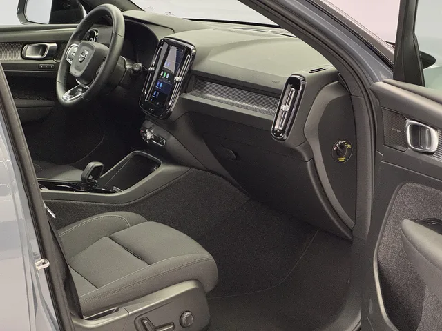 VOLVO XC40 P8 Twin Pro AWD