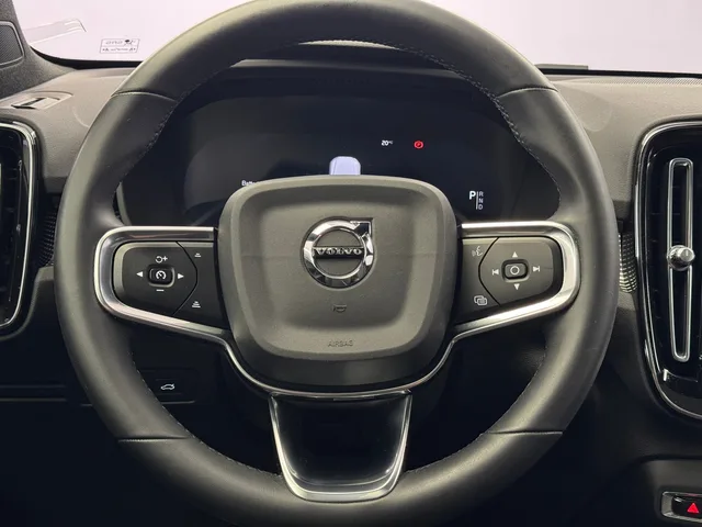 VOLVO XC40 P8 Twin Pro AWD