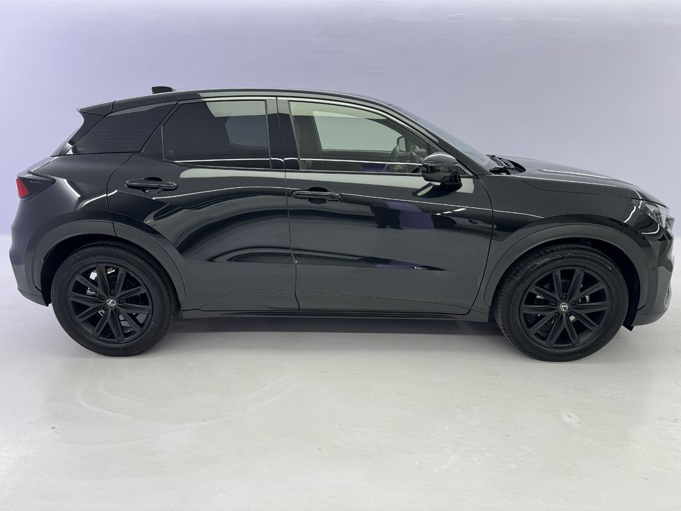 LBX 1.5 Hybrid Vibrant Edition AWD