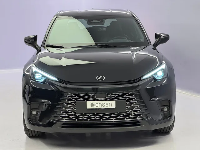 LEXUS LBX 1.5 Hybrid Vibrant Edition AWD