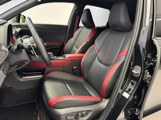 LEXUS LBX 1.5 Hybrid Vibrant Edition AWD