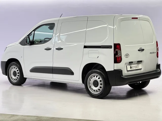 TOYOTA PROACE CITY Van L1 1.5 D Active