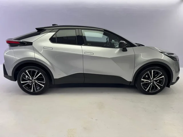 TOYOTA C-HR 2.0 HEV Style 4x4