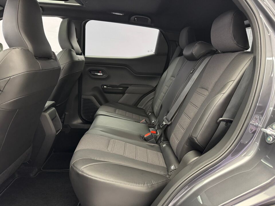 Urban Cruiser Premium AWD