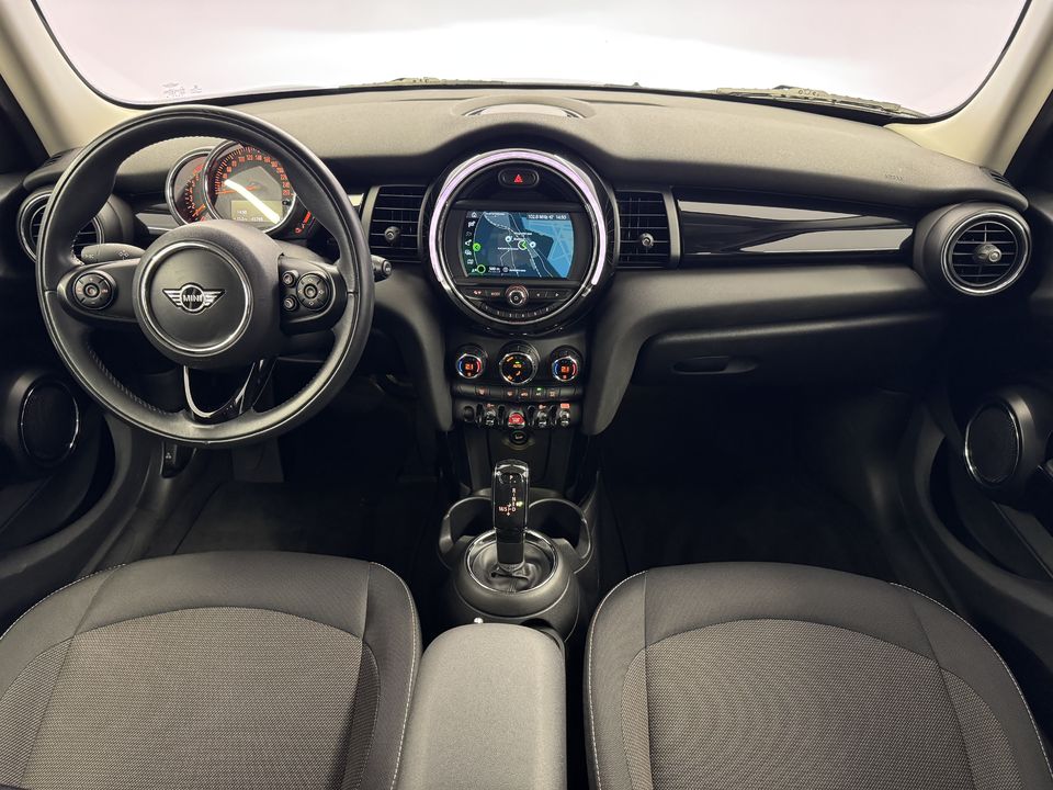 Mini F55 1.5i Cooper